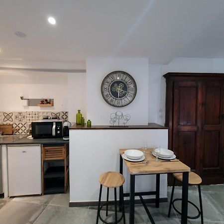 Studio Au Coeur Du Village Tourtour Zewnętrze zdjęcie